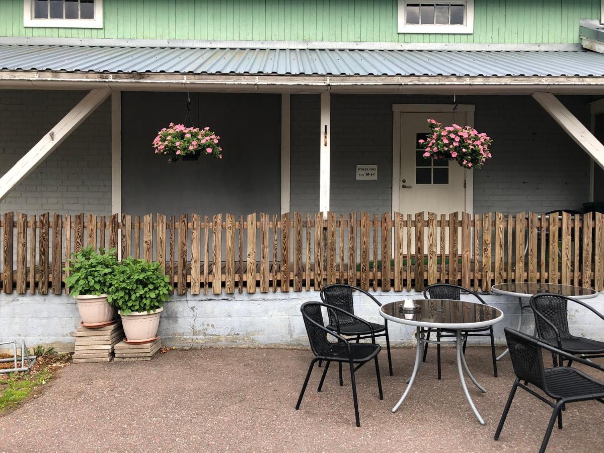 Nalles Gaesthem Bed & Breakfast